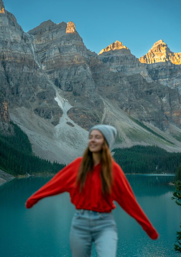 Moraine Lake Bus Company Shuttle Review